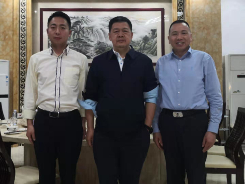 中紀(jì)委國(guó)際合作局郭松江局長(zhǎng)、人民日?qǐng)?bào)社馬海濤副總編親臨新望視察指導(dǎo)